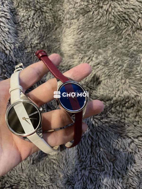 Đồng hồ Calvin Klein Nữ Trắng Đỏ Mới 99%