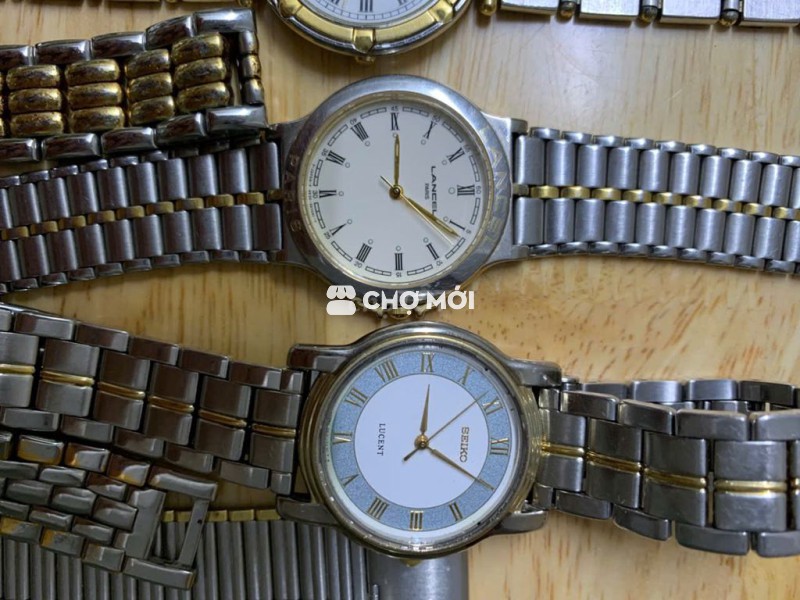 Đồng hồ đeo tay Nữ Kim loại 30-33mm