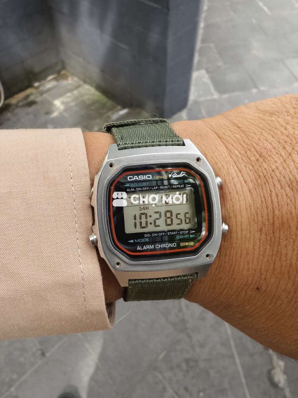 Đồng hồ Casio DW-1000 Thép không gỉ Bạc