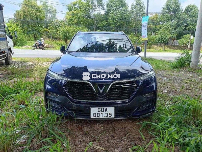 VinFast Lux SA 2.0 2020 Premium Xanh