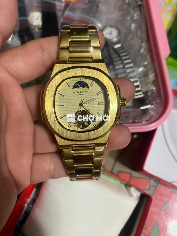 Đồng Hồ Cơ Lộ Tim – Dáng thể thao sang trọng