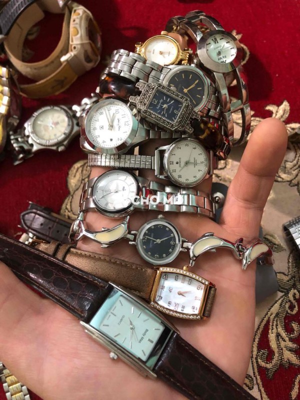 Đồng hồ đeo tay Nữ Kim loại, Da