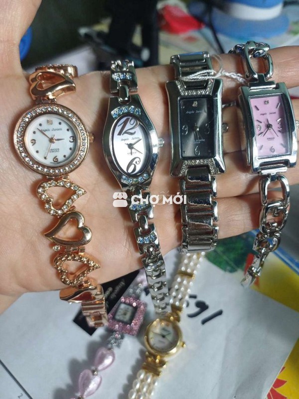 Đồng hồ đeo tay Nữ Nhật Bản Mới