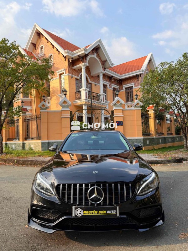 Mercedes Benz C Class 2018 C200 Up C63 🔥