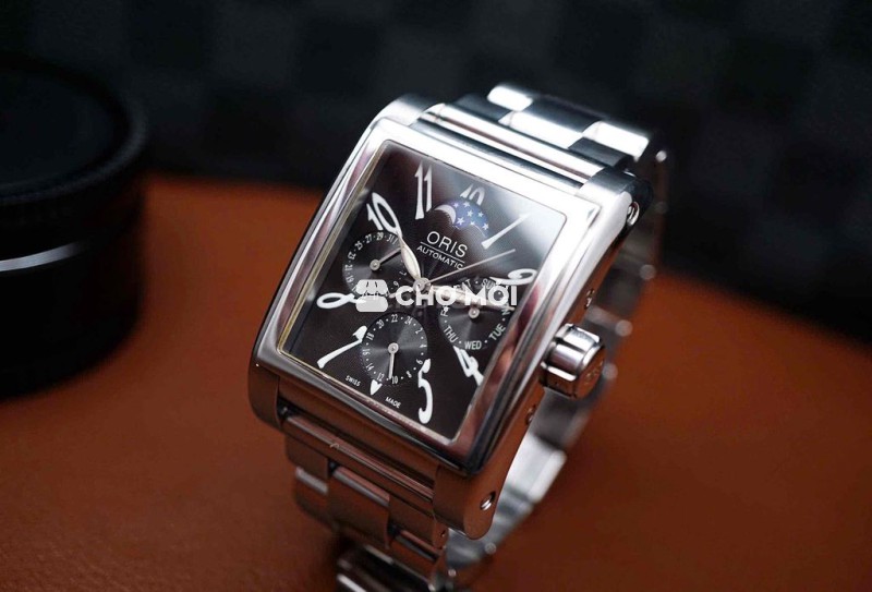 Đồng hồ Oris Rectangular Automatic Trăng Sao
