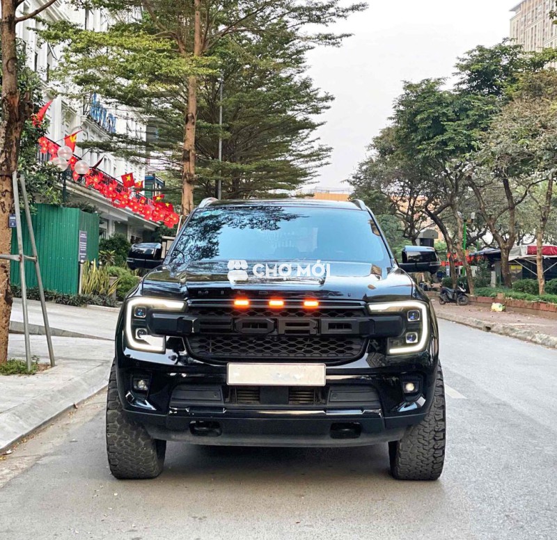 ĐỘ 300TR đồ  Ford Everest 2023 2.0 Titanium 4x4
