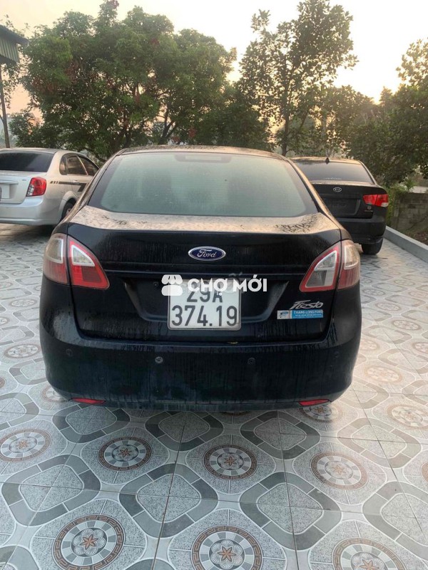 Ford Fiesta 2011 số tự động
