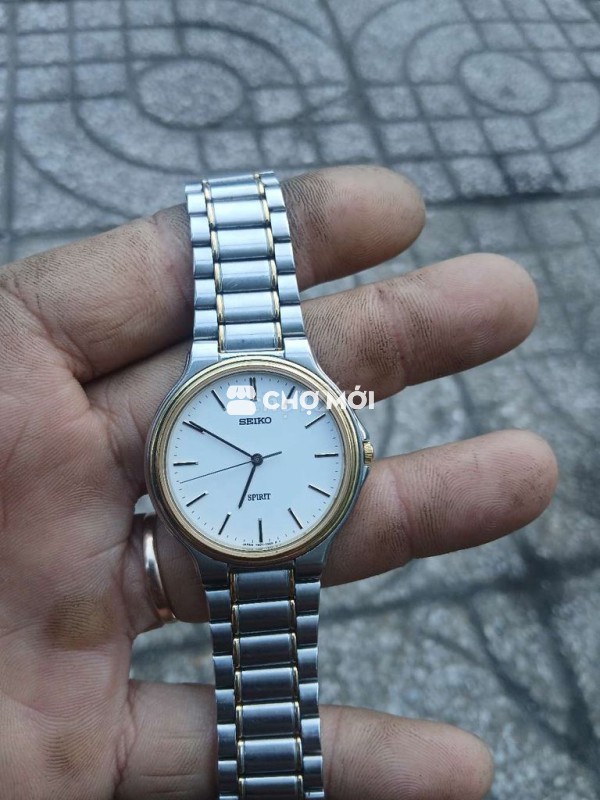 Đồng hồ Seiko Spirit Nam Kính sapphire