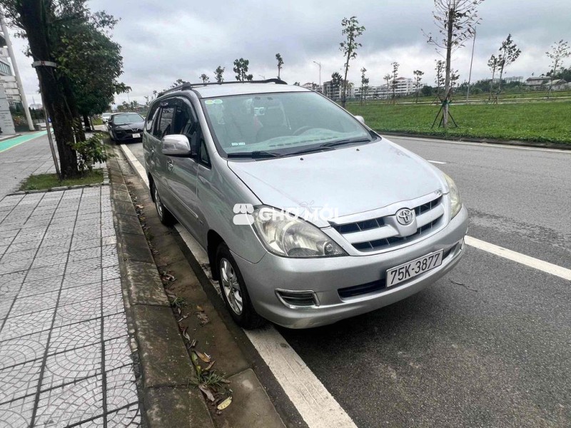 Toyota Innova 2007 G Bạc 210771 km