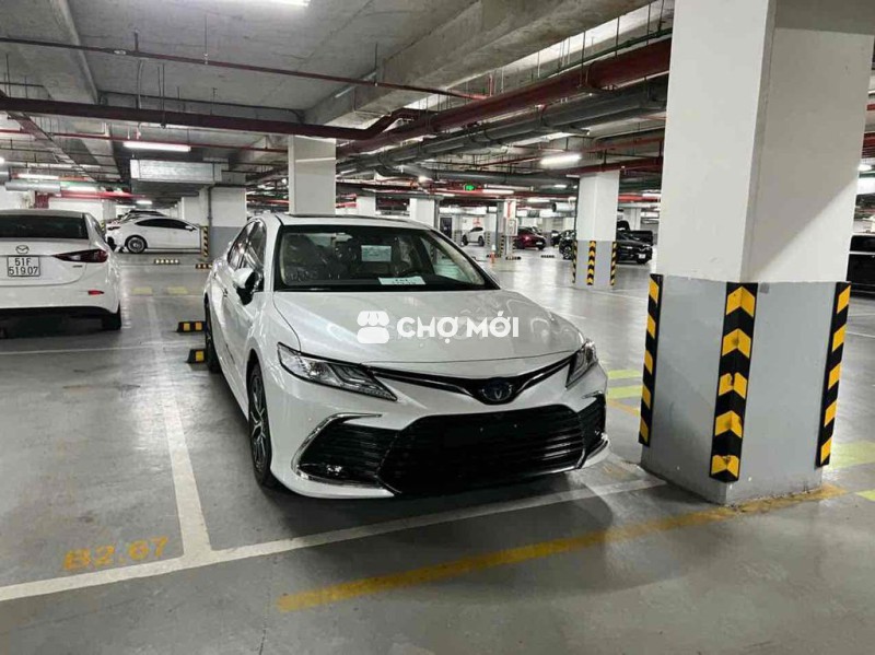 Bán Toyota Camry Hybrid 2022 2.5 Q - 60000 km
