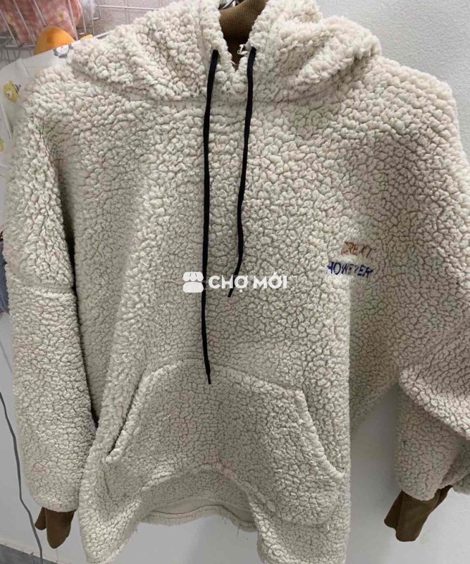 Áo hoodie lông cừu trắng kem