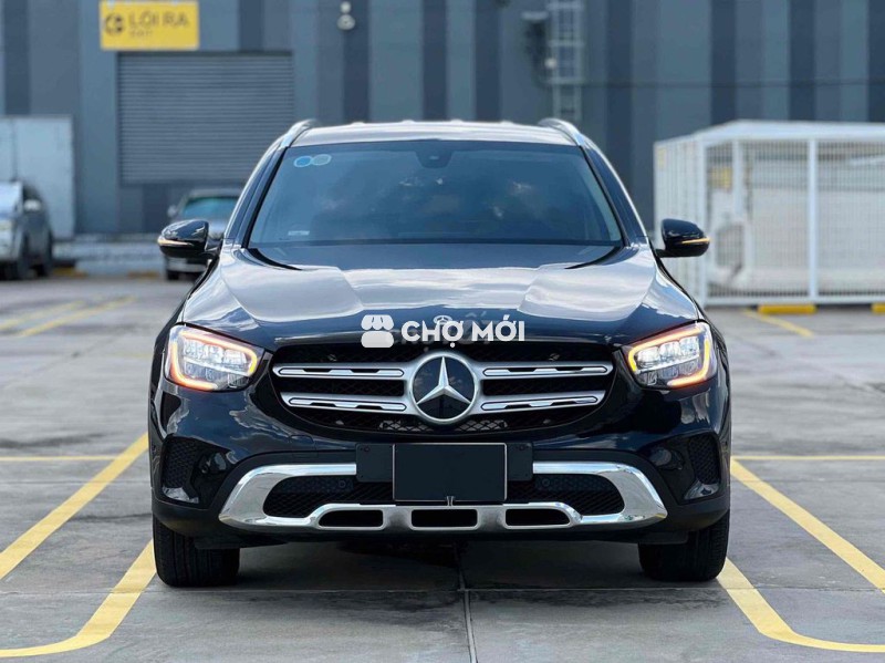 Mercedes GLC200 2020 Đen/Kem 56.000 km