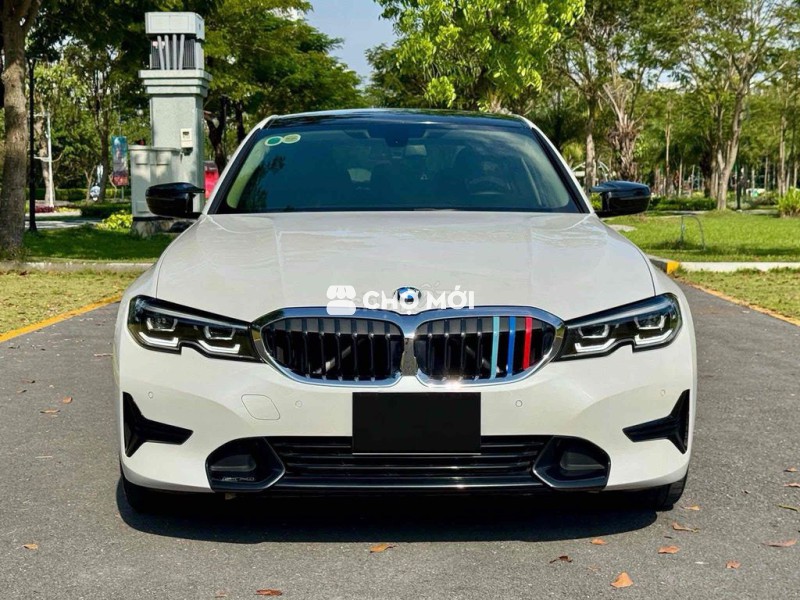 BMW 320i Sport Line Plus 2020 Lướt 28.000 km