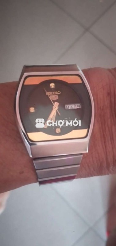 Đồng hồ đeo tay Seiko 5 Automatic