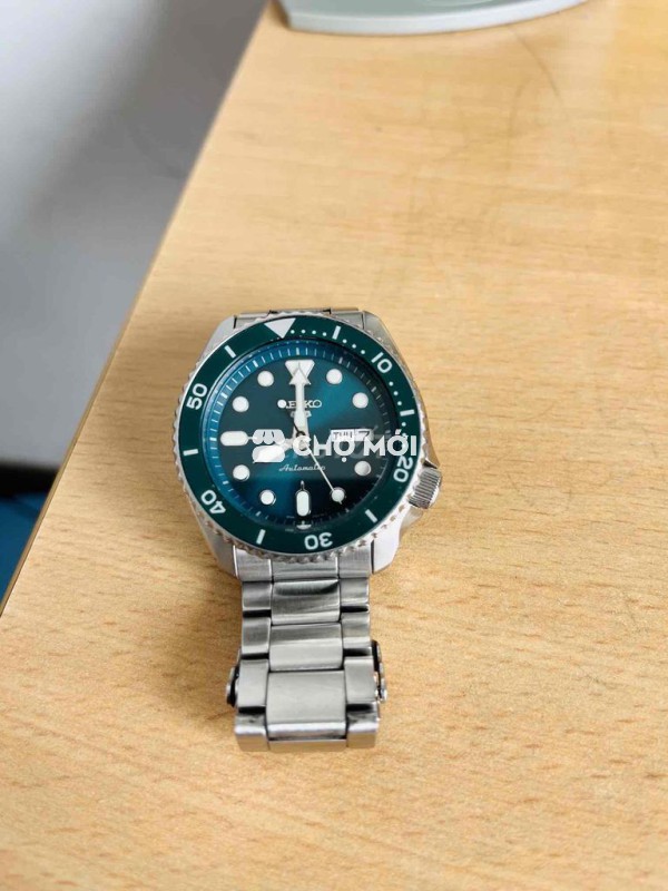 Đồng hồ Seiko Nam Automatic Thép không gỉ Xanh lá