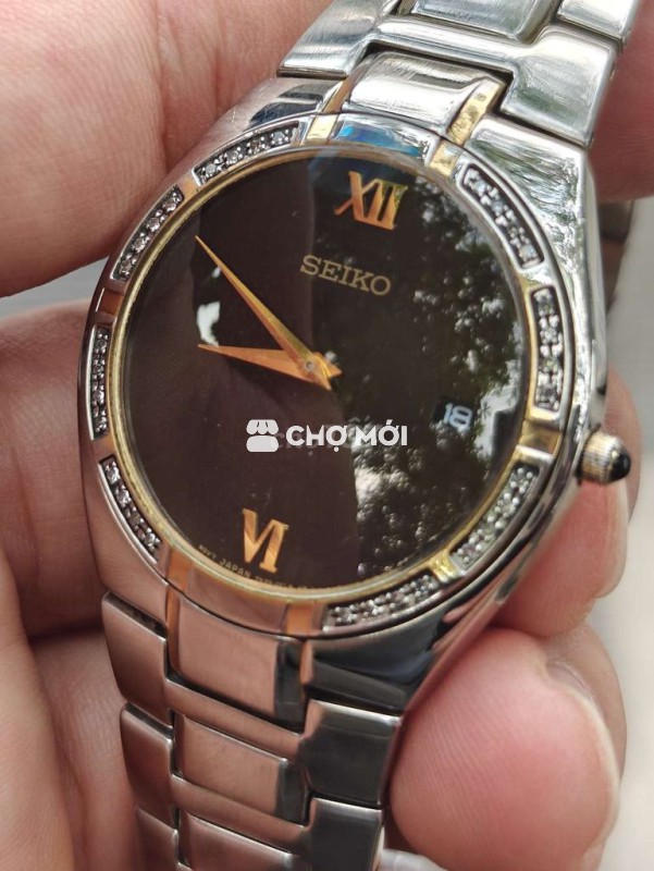 Đồng hồ Seiko 7N39 full diamond benzen