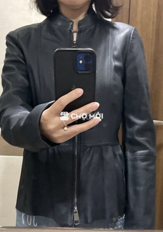 Áo da nữ BOSS mua tại Anh – mặc lên form rất đẹp