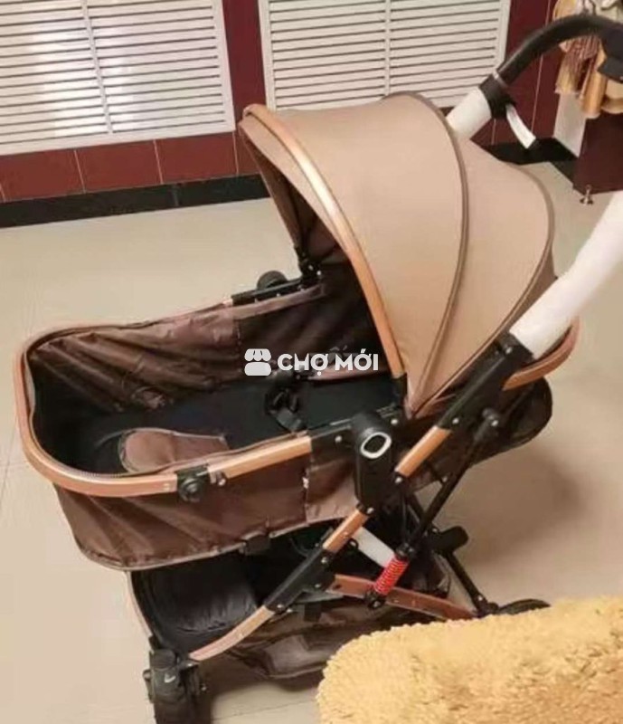 Xe đẩy em bé Nâu gấp gọn 2 chiều
