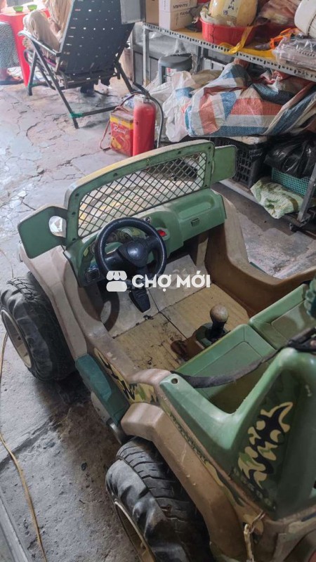 Xe ô tô điện trẻ em Xanh rằn ri