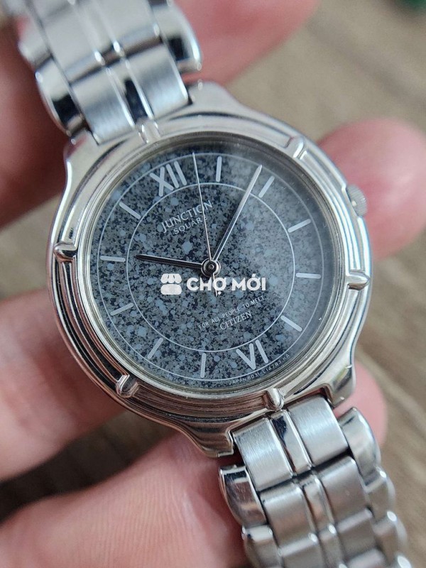 Đồng hồ Citizen Junction Square Thép Bạc 32mm