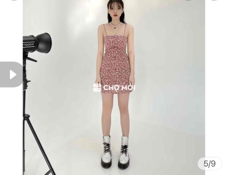 Đầm nữ size S màu Đỏ