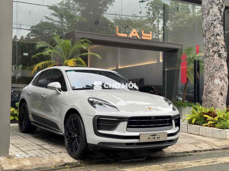 Porsche Macan FL Model 2022 . Đen - Kem . Odo 5v8