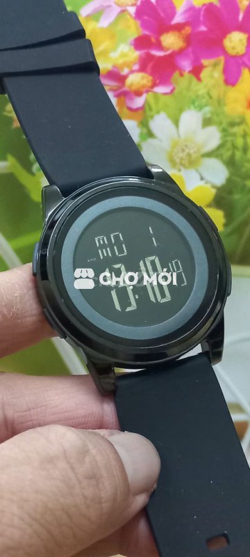🔥 đồng hồ điện tử mỏng nhẹ dây silicon giá 300k🔥