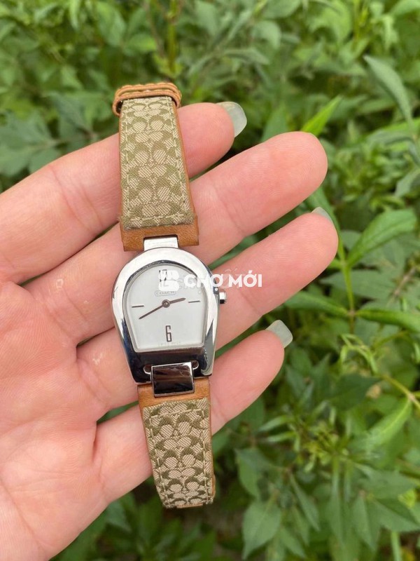 Đồng hồ Coach nữ Thụy Sĩ 26mm