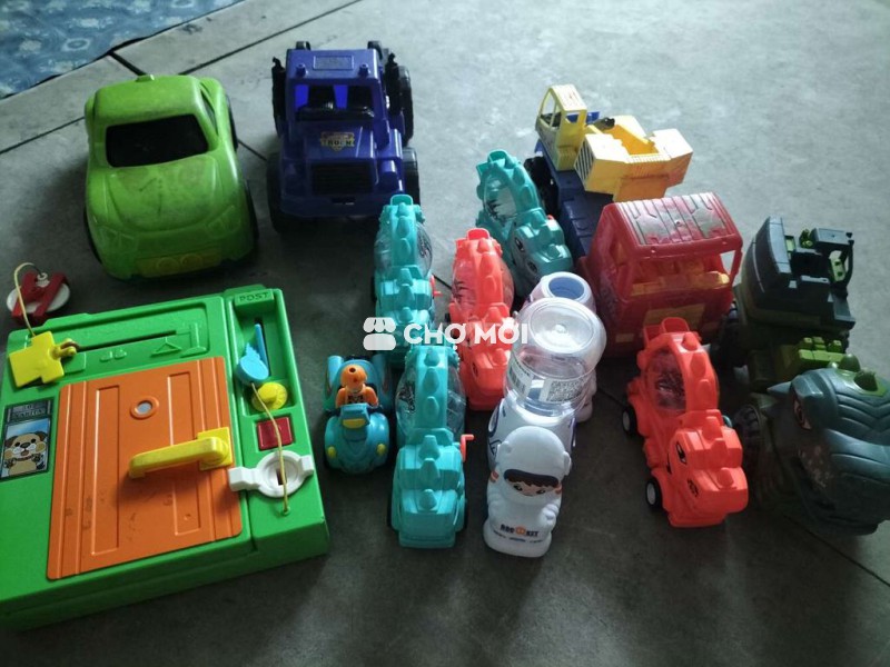 Đồ chơi trẻ em nhựa nhiều màu