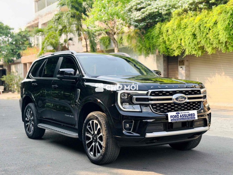 ✅Ford Everest 2025 Platinum 2.0L 4x4 AT - 2100 km