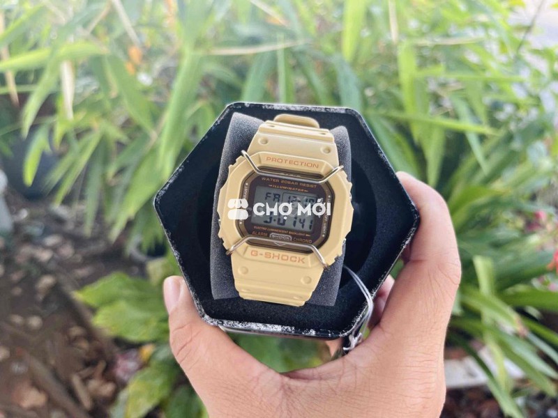 Đồng hồ Casio G-Shock 5600 Nhựa