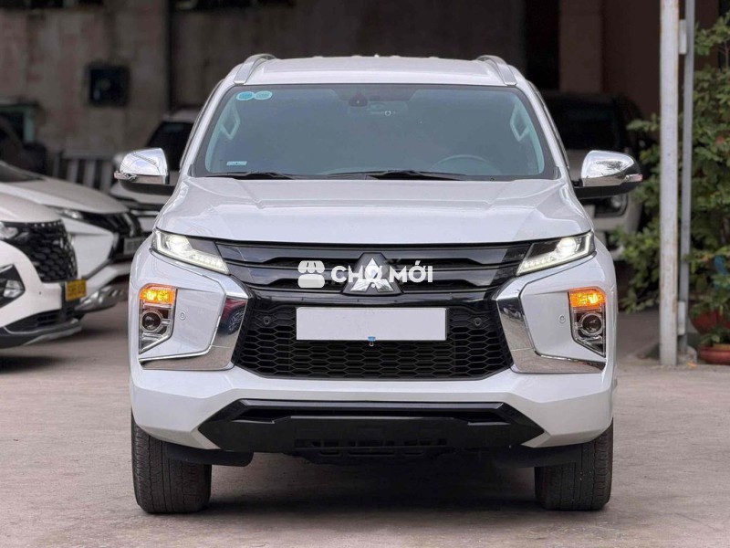 Mitsubishi Pajero Sport 2023 4x2 AT Premium Trắng