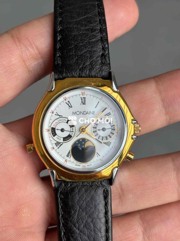Đồng hồ Mondaine lịch trăng sao
