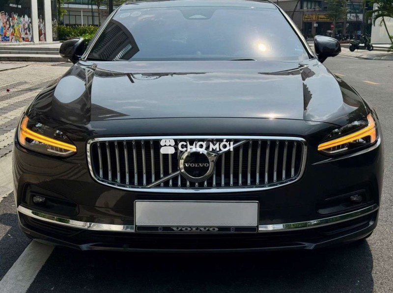 Volvo S90 LWB B6 2022 42.000km chất xe cực đẹp.