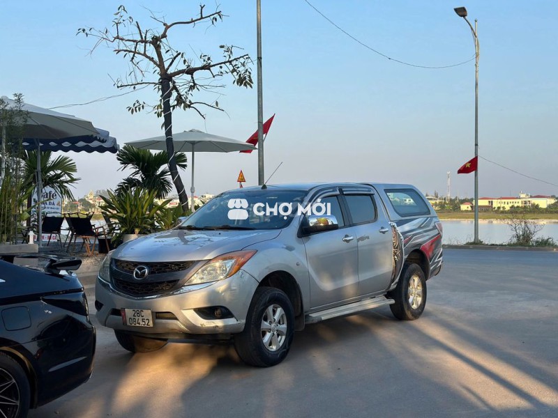 Mazda BT50 số sàn 2 cầu 2014