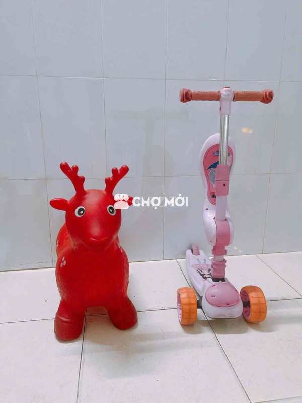 Đồ chơi trẻ em còn sử dụng bình thường