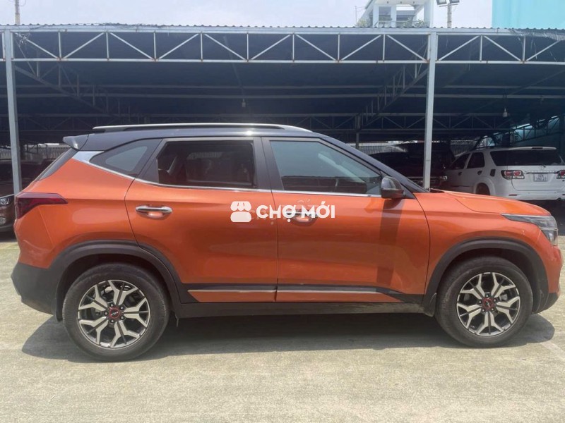 KIA Seltos Luxury 2022 1.4AT 29773 km