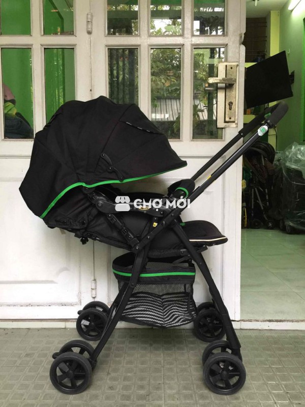 Xe đẩy du lịch Aprica Fly Nhật cho bé sơ sinh