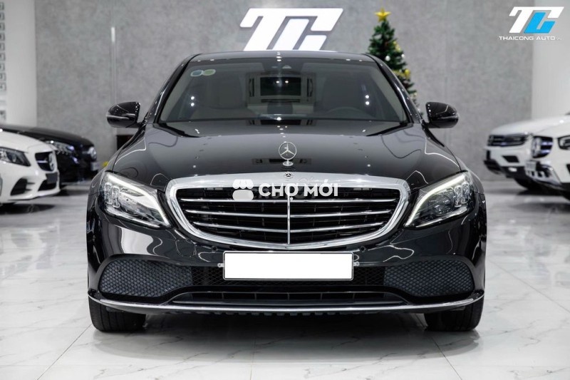 Mercedes-Benz C200 Exclusive 2020 Đen 34000 km