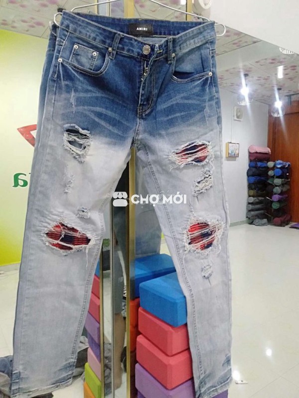 Quần jean AMIRI nam Vải co giãn Mới 100% size 31