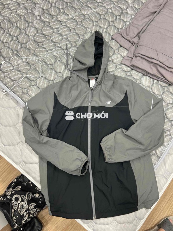 Áo khoác gió New Balance chính hãng