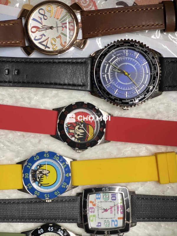 Đồng hồ đeo tay máy Nhật