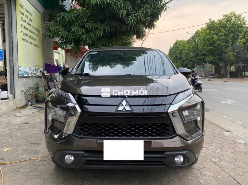 Cần bán Xpander model 2023 số tự động eco nâu đẹp