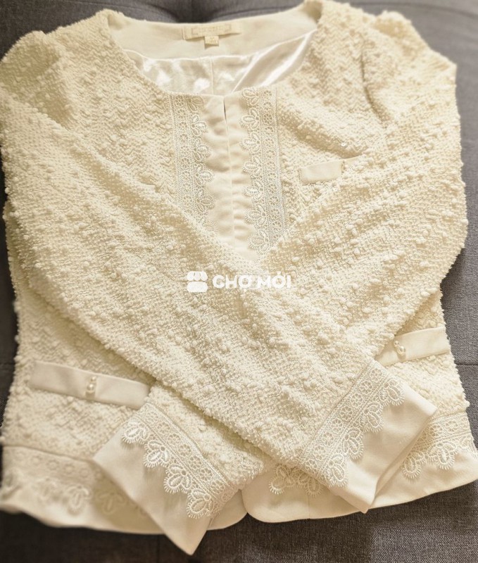 Áo khoác nữ dạ Trắng kem