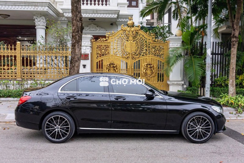Mercedes-Benz C200 Ex 2021 Đen Kem