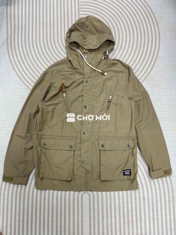 Khoác Outdoor size L Số đo: ngực 57, dài 74 Giá: 3