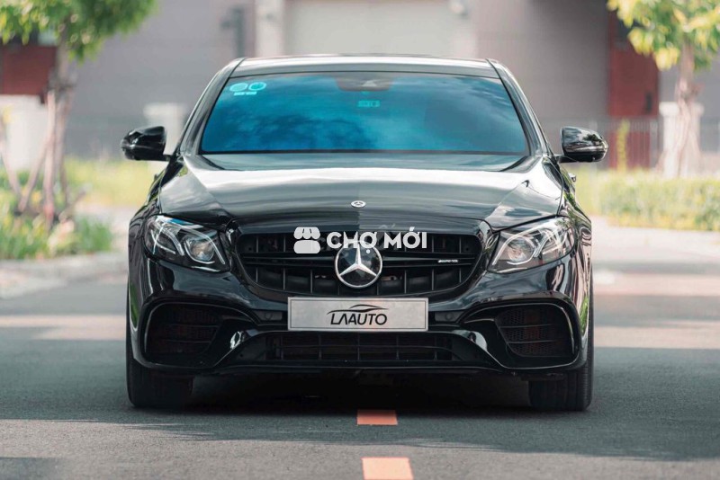 LONG ANH AUTO về Mercedes E200 Sport 2019