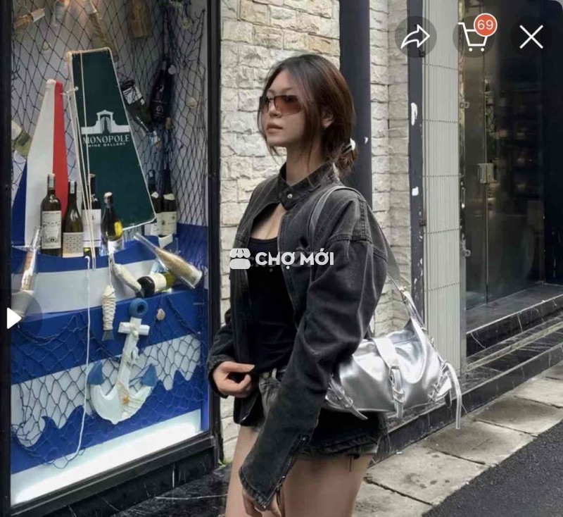 Áo khoác Jeans đen trẻ trung