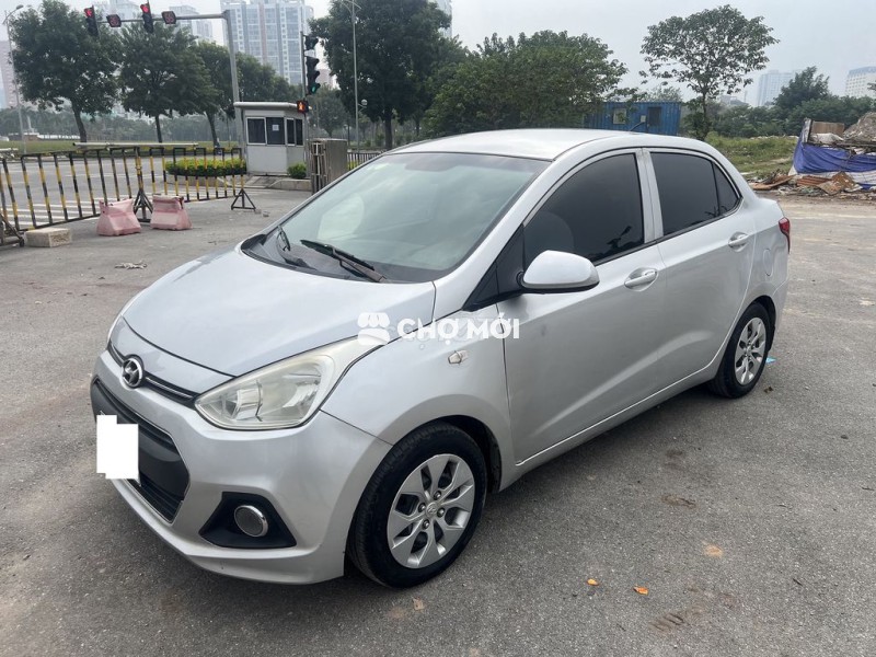 Hyundai I10 2016 Bạc 120000 km