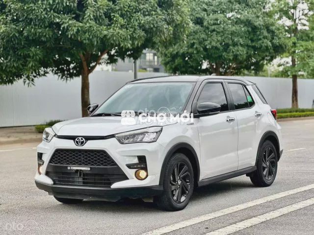 Toyota Raize 2023 1.0Turbo 14000 km